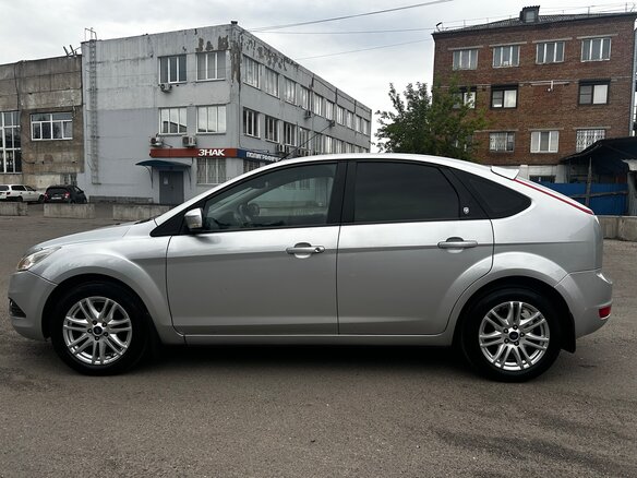 2008 Ford Focus II Рестайлинг, серый, 600000 рублей - вид 5