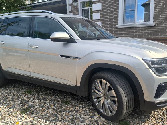 2021 Volkswagen Teramont I Рестайлинг (China Market), серебристый, 4800000 рублей - вид 36