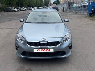 2021 Kia Ceed III, серебристый, 1600000 рублей, вид 2
