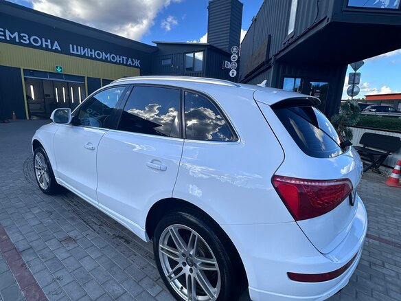 2011 Audi Q5 8tiptronic I (8R), белый - вид 12