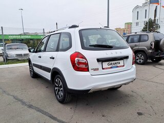 2026 Lada (ВАЗ) Granta Cross I Рестайлинг, белый, 1226900 рублей, вид 3