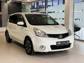 2013 Nissan Note I Рестайлинг, белый, 837000 рублей, вид 3
