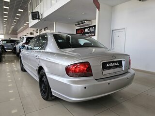 2007 Hyundai Sonata ТагАЗ IV (EF) Рестайлинг, серебристый, 635000 рублей, вид 4