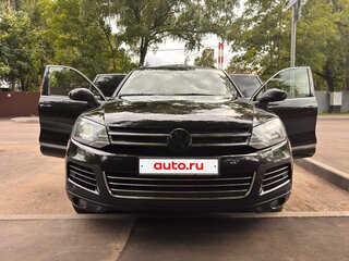 2011 Volkswagen Touareg II, чёрный, 1900000 рублей, вид 4