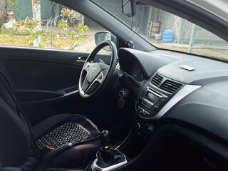2015 Hyundai Solaris I Рестайлинг, белый, 1050000 рублей, вид 4