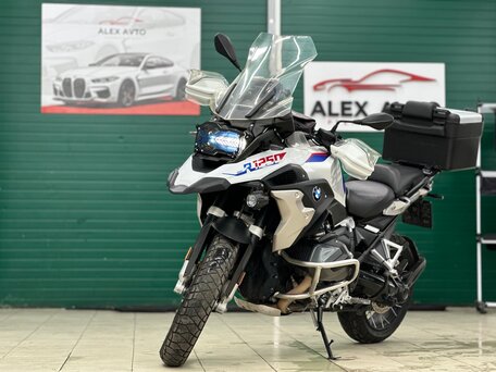 2021 BMW R 1250 GS, белый, 1590000 рублей, вид 1