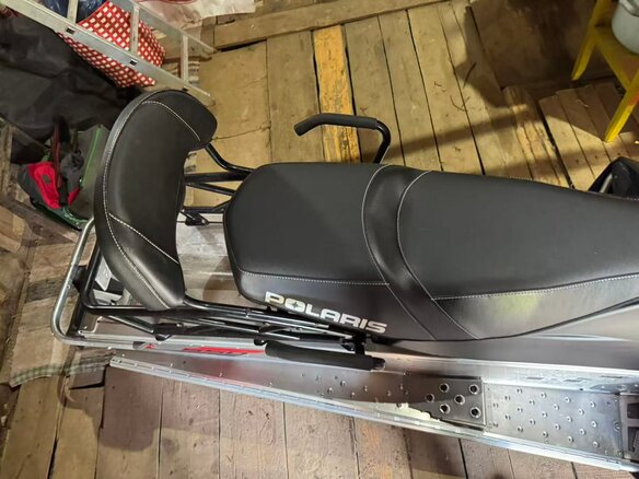 2018 Polaris 550 INDY, пурпурный, 850000 рублей - вид 4
