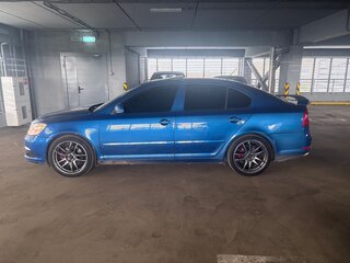 2011 Skoda Octavia RS II Рестайлинг, синий, 1050000 рублей, вид 2
