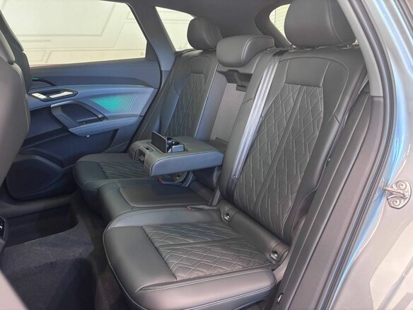 2026 Audi Q5 L III (GU), серебристый, 6720000 рублей - вид 10