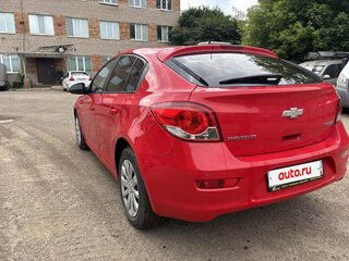 2013 Chevrolet Cruze I Рестайлинг, красный, 570000 рублей, вид 3
