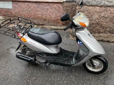 2015 Yamaha Jog, серебристый, 70000 рублей, вид 2