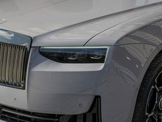 2026 Rolls-Royce Ghost Black Badge II Рестайлинг (Series II), серый, 57900000 рублей, вид 5