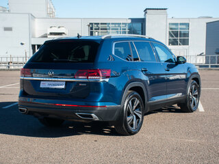 2021 Volkswagen Teramont I Рестайлинг, синий, 3849000 рублей, вид 4