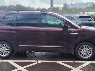 2014 SsangYong Stavic, красный, 1700000 рублей, вид 2