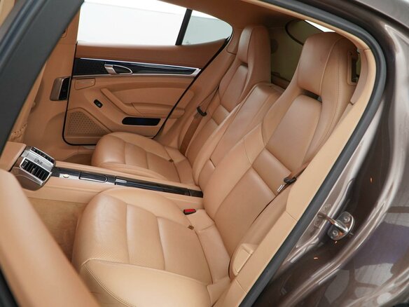 2013 Porsche Panamera 4 I Рестайлинг, коричневый, 2799077 рублей - вид 8