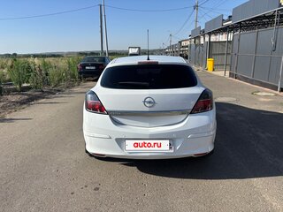 2010 Opel Astra GTC H Рестайлинг, белый, 520000 рублей, вид 4