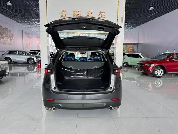 2026 Mazda CX-5 II Рестайлинг, серый, 2850000 рублей - вид 3