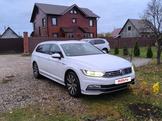 2018 Volkswagen Passat DSG7 B8, белый, 2400000 рублей, вид 3