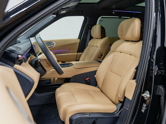 2026 Lynk & Co 900, чёрный, 7790000 рублей - вид 23