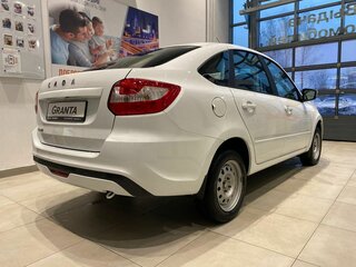 2026 Lada (ВАЗ) Granta I Рестайлинг, белый, 1087020 рублей, вид 4