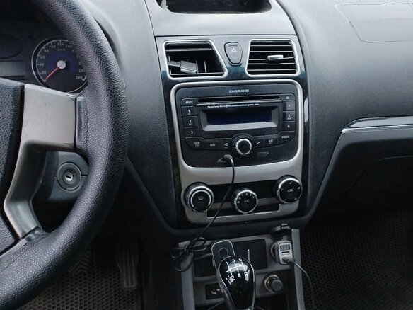 2013 Geely Emgrand EC7, белый, 200000 рублей - вид 23