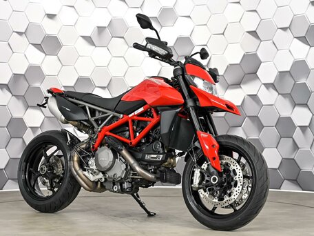 2020 Ducati Hypermotard, красный, 977000 рублей, вид 1