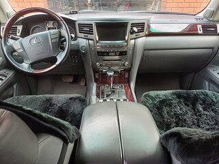 2009 Lexus LX 570 III, белый, 4500000 рублей, вид 4