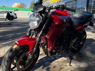 2010 Yamaha FZ6, красный, 430000 рублей, вид 1