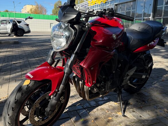2010 Yamaha FZ6, красный, 430000 рублей