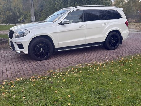 2013 Mercedes-Benz GL-Класс 500 II (X166), белый, 2650000 рублей, вид 5