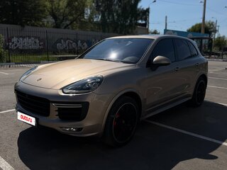 2017 Porsche Cayenne GTS II Рестайлинг (958), коричневый, 4100000 рублей, вид 4