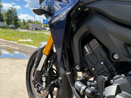 2017 Yamaha MT-09 Tracer (FJ-09), серый, 830000 рублей, вид 2