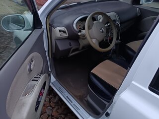 2006 Nissan March III (K12), белый, 230000 рублей, вид 4