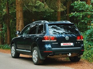 2008 Volkswagen Touareg I Рестайлинг, синий, 850000 рублей, вид 3