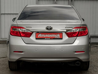 2014 Toyota Camry VII (XV50), серебристый, 1690000 рублей, вид 5