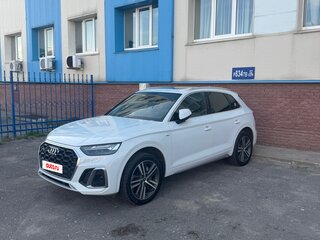2021 Audi Q5 45 TFSI II (FY) Рестайлинг, белый, 4890000 рублей, вид 2