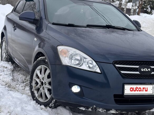 2008 Kia Ceed I, синий, 620000 рублей - вид 1
