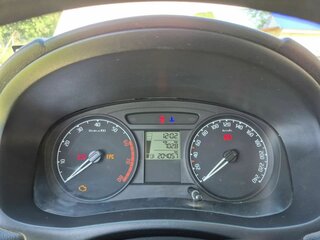 2008 Skoda Fabia II, белый, 300000 рублей, вид 4