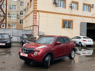 2011 Nissan Juke I, красный, 950000 рублей, вид 3