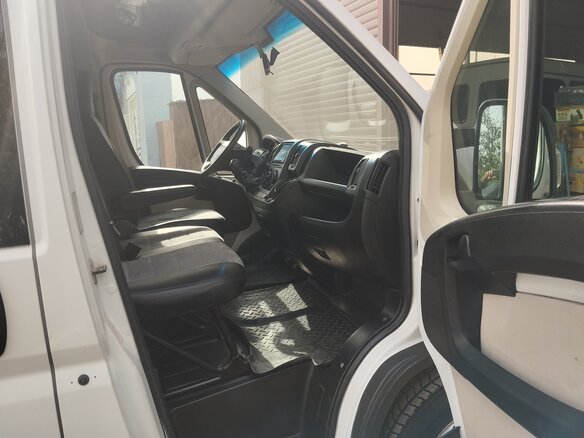 2013 Citroen Jumper, белый, 930000 рублей - вид 4