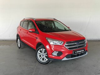 2018 Ford Kuga II Рестайлинг, красный, 1470000 рублей, вид 3