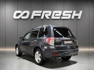2010 Subaru Forester III, серый, 1060000 рублей, вид 2