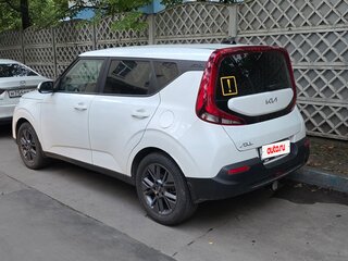 2021 Kia Soul III, белый, 2150000 рублей, вид 3