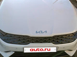 2021 Kia K5 III, белый, 2100000 рублей, вид 1