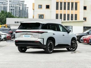 2026 Toyota bZ3X 58.3 kWh, белый, 3199000 рублей, вид 5