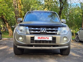 2012 Mitsubishi Pajero IV Рестайлинг 1, бежевый, 2000000 рублей, вид 3