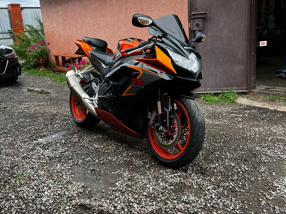 2008 Suzuki GSX-R 750, оранжевый, 800000 рублей - вид 3