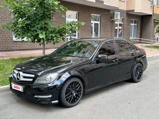 2013 Mercedes-Benz C-Класс 180 III (W204) Рестайлинг, чёрный, 1380000 рублей, вид 3