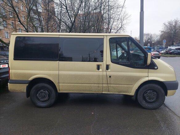 2013 Ford Transit, коричневый, 2000000 рублей - вид 1