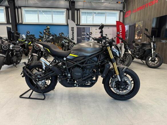 2026 Benelli 752 S, серый, 800000 рублей - вид 5